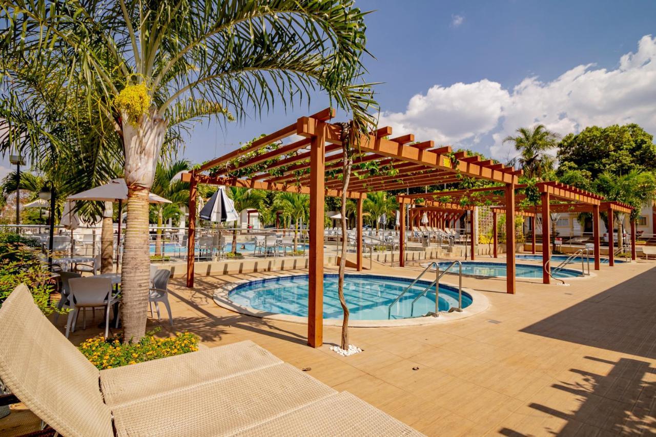 Diroma Resort Com Um Dia No Acqua Park كلدس نوفاس المظهر الخارجي الصورة