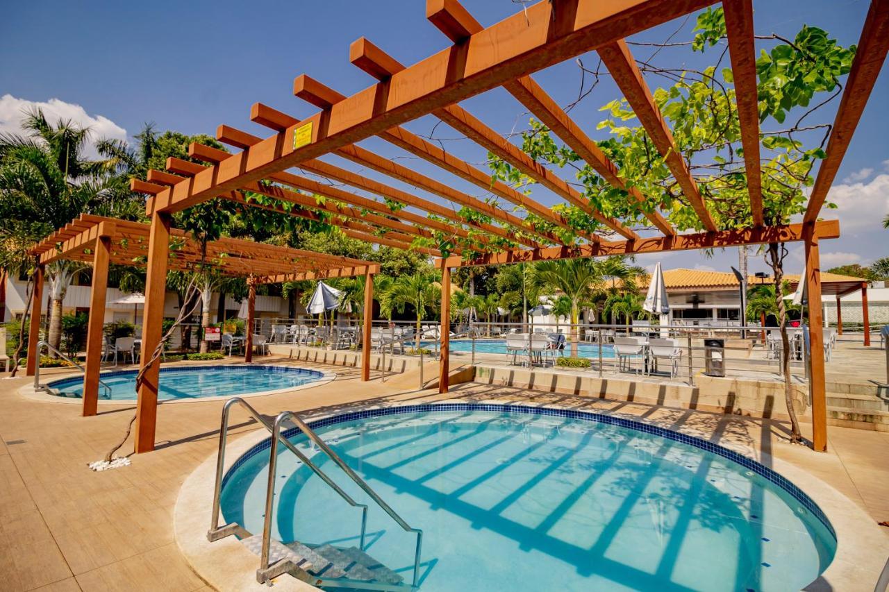 Diroma Resort Com Um Dia No Acqua Park كلدس نوفاس المظهر الخارجي الصورة
