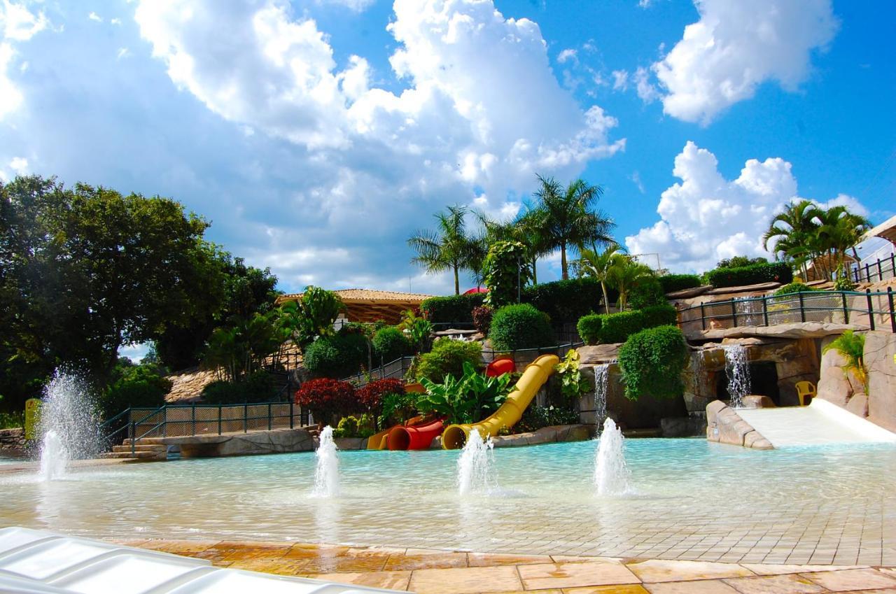 Diroma Resort Com Um Dia No Acqua Park كلدس نوفاس المظهر الخارجي الصورة